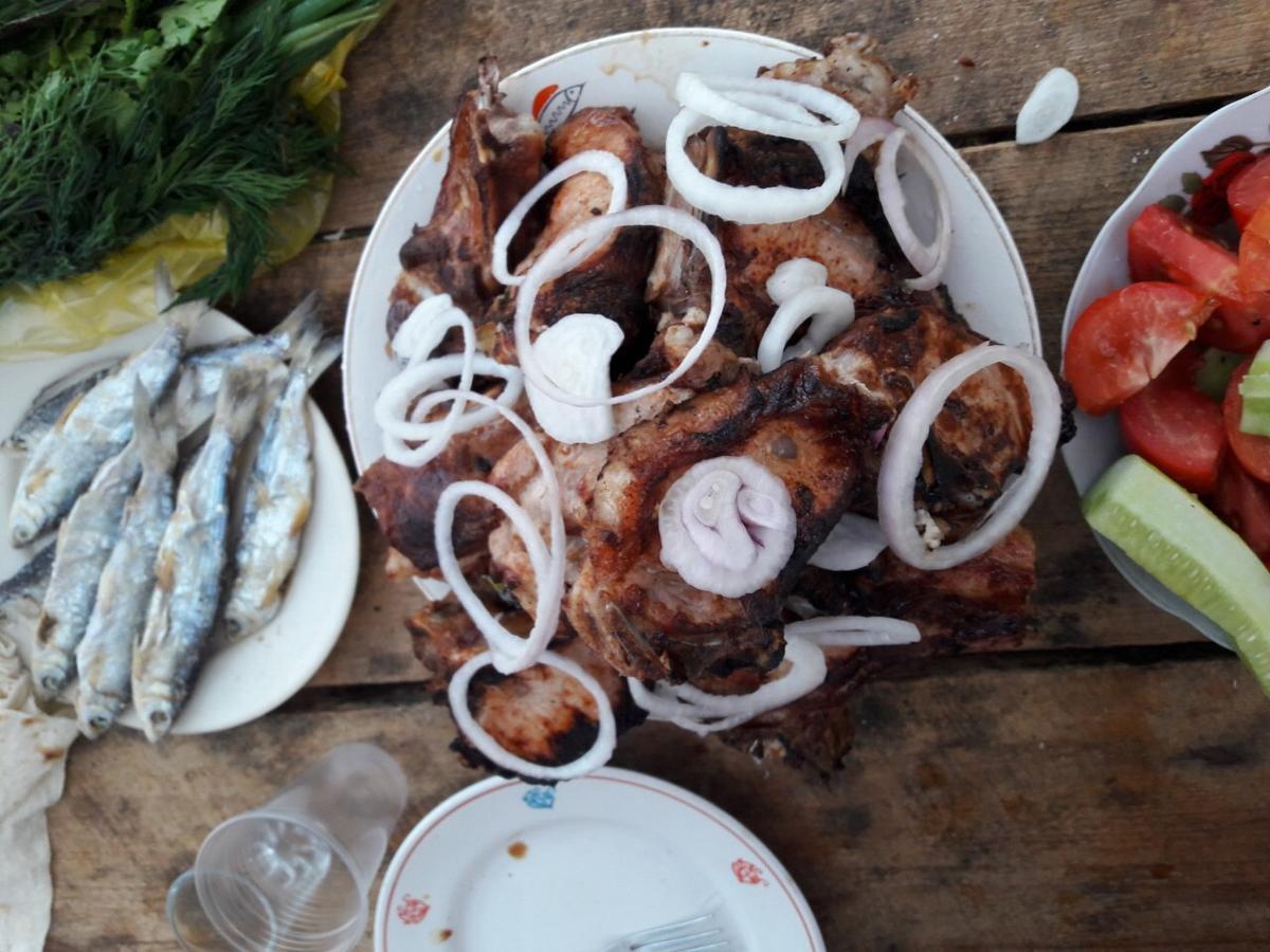 Fish Hotel Akhalkalaki Exteriör bild